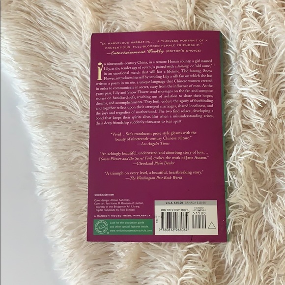 Book: Snow Flower & the Secret Fan - Picture 2 of 2